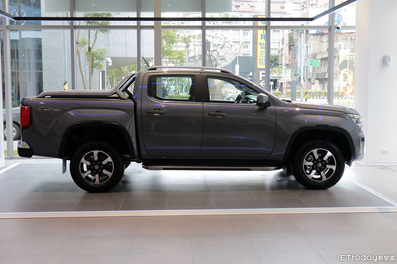 ▲179.9萬！福斯「Amarok皮卡車2.0柴油動力」開賣　省稅金也更省油。（圖／記者張慶輝攝）