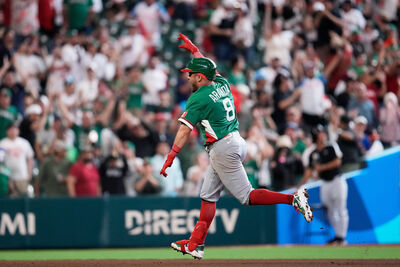 阿蘭達關鍵3分砲打破僵局　墨西哥8比2退英國搶下開門紅