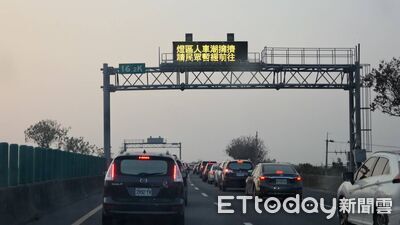 台灣燈會車潮炸裂!道路塞爆交流道封閉 翁章梁急喊:擇期再來