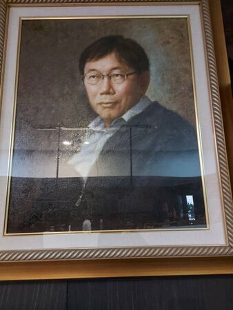 ▲▼民眾黨創黨主席柯文哲妻子透露，家中擺了一幅柯文哲的畫像。（圖／翻攝自Facebook／陳佩琪）