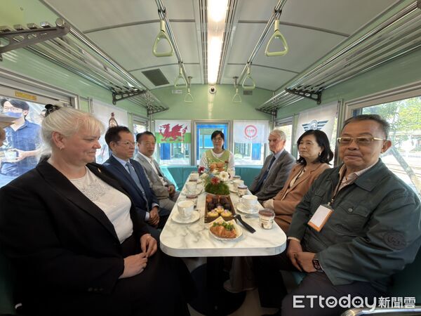 ▲▼   台糖八十周年盛典 翁章梁見證「台英友好列車」啟動 續寫糖鐵外交新頁  。（圖／嘉義縣政府提供）