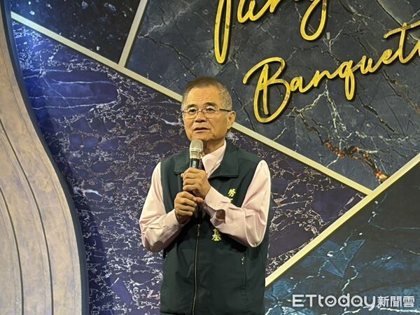 ▲台南市勞工局舉行志工授證暨表揚大會，表彰長期投入勞工服務的志工夥伴。（記者林東良翻攝，下同）