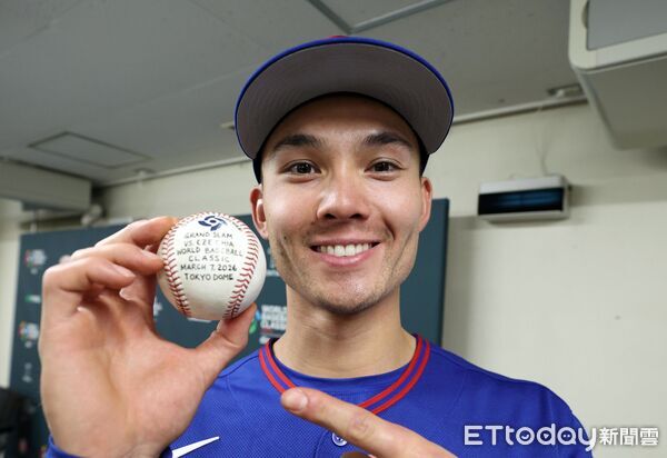 ▲經典賽中華隊，曾豪駒、莊陳仲敖、費爾柴德          。（圖／讀賣新聞提供）