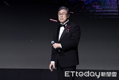 直擊／73歲楊烈爆體力不支病倒...終於露面！　一票台八大咖也來了