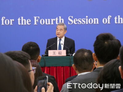 中日走向取決日方選擇　王毅連續四問：日本沒資格插手台灣事務