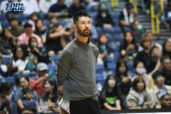 ▲福爾摩沙夢想家總教練簡浩、林俊吉。（圖／TPBL提供）