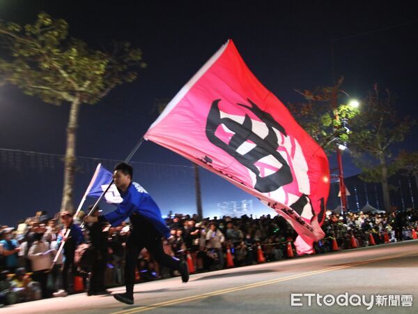 ▲▼   2026台灣燈會推向最高潮！「TEAM TAIWAN大遊行」萬人空巷 震撼空拍曝光 。（圖／嘉義縣政府提供）