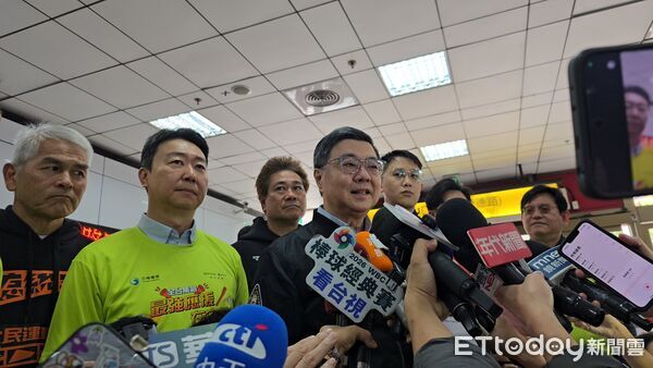 ▲▼行政院長卓榮泰接受媒體訪問。（圖／記者詹詠淇攝）