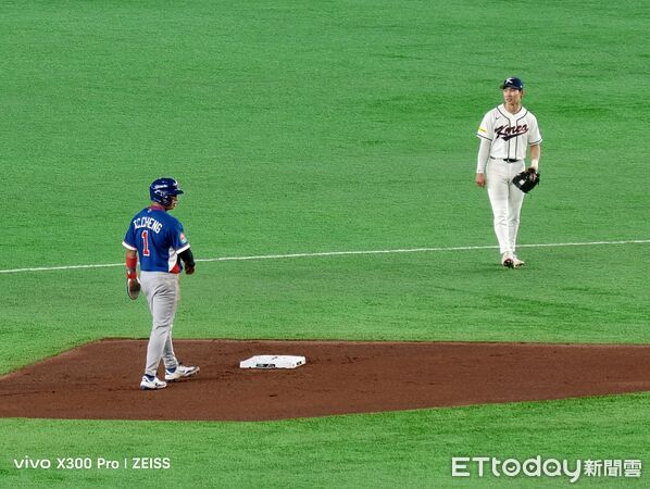 ▲鄭宗哲與金慧成。（圖／記者楊舒帆攝）