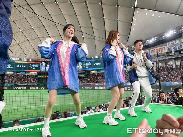 ▲經典賽啦啦隊球迷應援。（圖／記者楊舒帆攝）