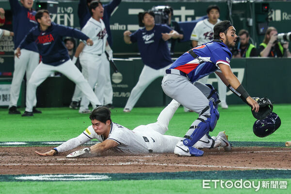 ▲韓國隊金倒永安打，金慧成撲回本壘得分。（圖／記者林敬旻攝）