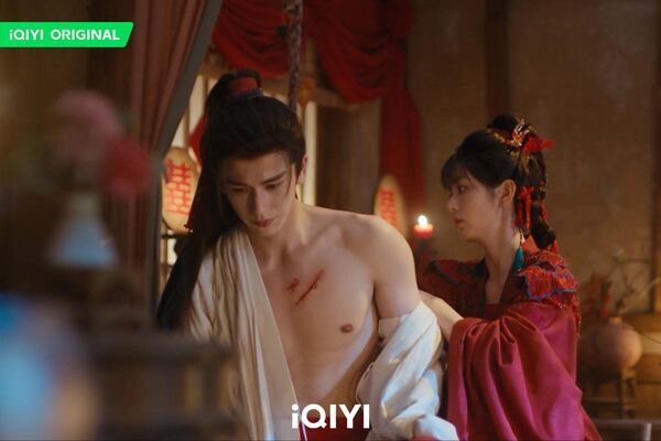 ▲《逐玉》由田曦薇、張凌赫主演。（圖／iQIYI愛奇藝國際版提供）