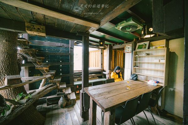 ▲▼龍潭最隱密樹屋窯烤麵包「郭爸龍潭樹屋」，一周只營業三天。（圖／部落客黑皮提供）