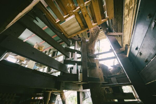 ▲▼龍潭最隱密樹屋窯烤麵包「郭爸龍潭樹屋」，一周只營業三天。（圖／部落客黑皮提供）