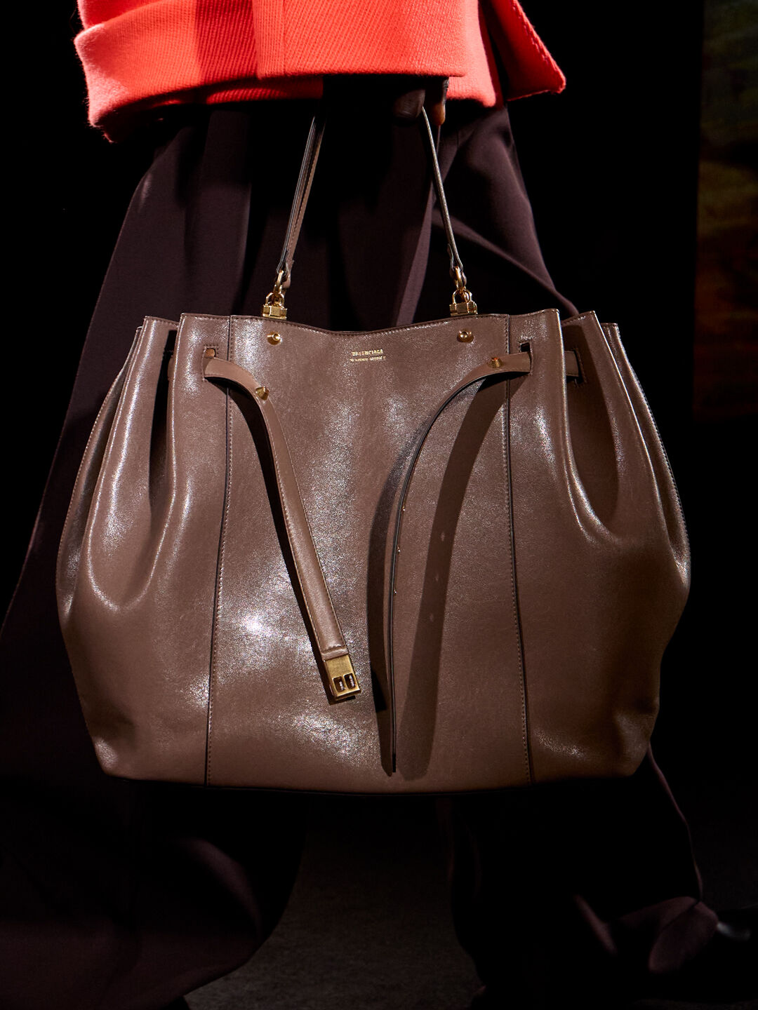 ▲balenciaga   。（圖／品牌提供）