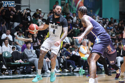 最強杰倫狂轟生涯新高42分　國王賞雲豹本季首度主場2連敗