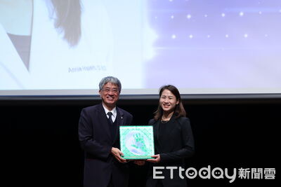 國際論文被引用3千次！從慈大到麻省總醫院　謝安妮獲傑出校友獎