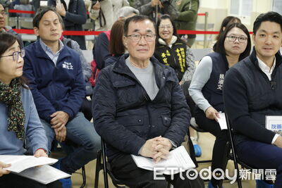 國民黨今徵召李四川　蔣萬安送西裝祝賀「一定做出巨大貢獻」