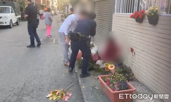 ▲攝理教家訪傳教遭伏擊！高雄男抄榔頭追打　2教友濺血疑腦漿外溢。（圖／記者許宥孺翻攝）