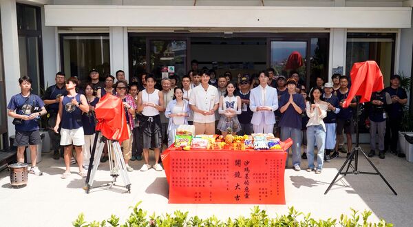 ▲影集《沙瑪基的惡靈》開鏡，集結羅宏正、宋偉恩、凌悅熹、睦媄、初孟軒、林孫煜豪、孔令元等。（圖／答人文創提供）