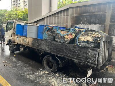 內湖環東大道貨車起火！駕駛後照鏡看到緊急停靠求助
