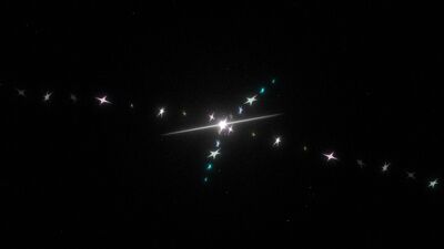 hololiveEN組突發神秘閃光　「紅白藍星」引網嗨：五期生來了？