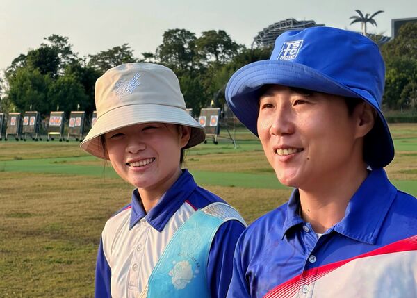 ▲國訓中心正式啟動「國訓50週年品牌計畫」，首波推出筆記本、漁夫帽官方商品。（圖／國訓中心提供）