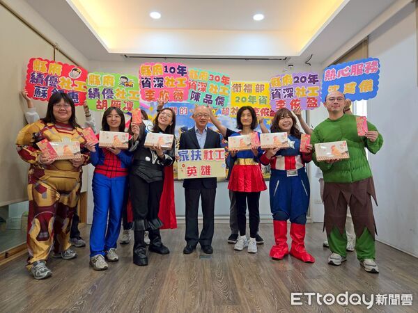 ▲雲林家扶中心表揚6名社工與行政人員，肯定長年守護弱勢家庭的付出。（圖／記者游瓊華翻攝）