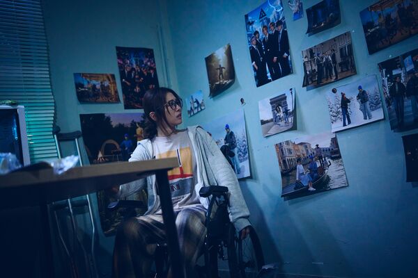 ▲▼蔡黃汝和陳孝萱在MV中助陣演出。（圖／索尼音樂提供）