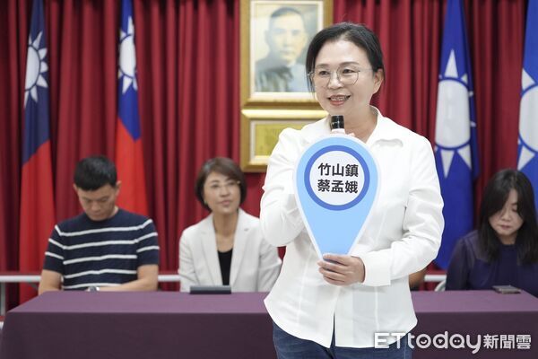 ▲▼南投縣議員蔡孟娥、黃世芳將分別轉戰竹山鎮和埔里鎮長選舉。（圖／國民黨南投縣黨部提供）