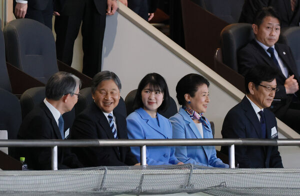 ▲日本德仁天皇、雅子皇后、愛子內親王。（圖／達志影像／美聯社）