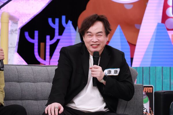 ▲許志豪羅志祥與康康陳隨意等。（圖／中天提供）