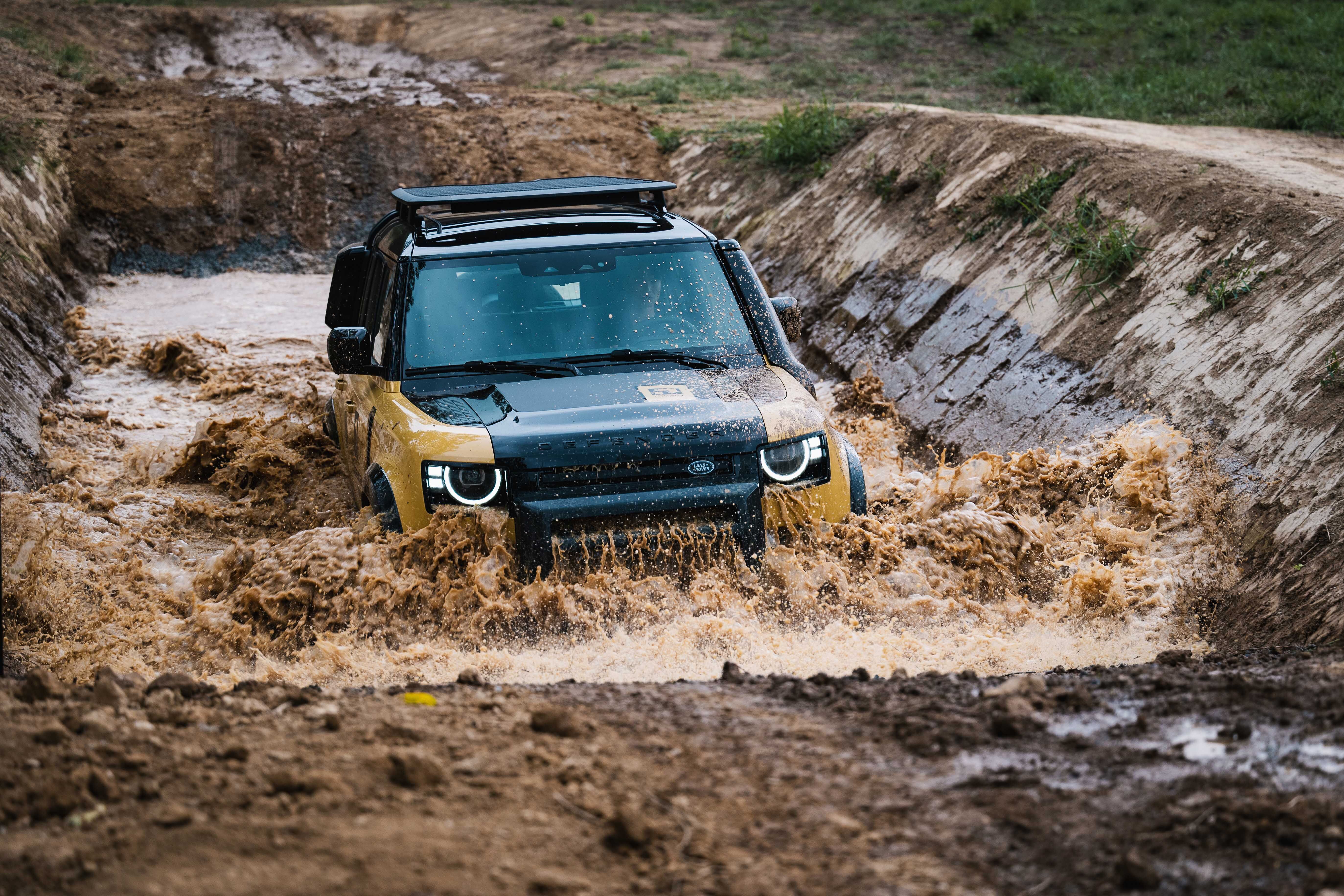 ▲日前才推出新改款的Defender再出招！開賣全新Defender Trophy Edition特仕車。（圖／翻攝自Defender）
