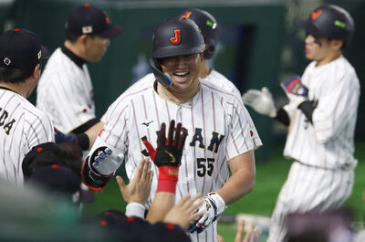 村上宗隆天覽試合「抱胸嚼口香糖」遭炎上　日媒爆侍Japan緊急開會訓話