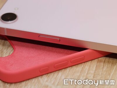 開箱／iPhone 17e 絕美低調嫩粉色！一表看懂「三代」規格差異