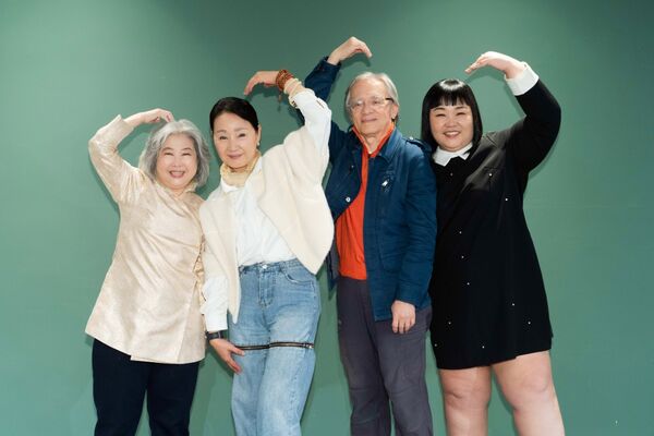 ▲《以身相許》（左起）吳碧蓮、鮑正芳、鄧志鴻、廖慧珍。（圖／大愛提供）