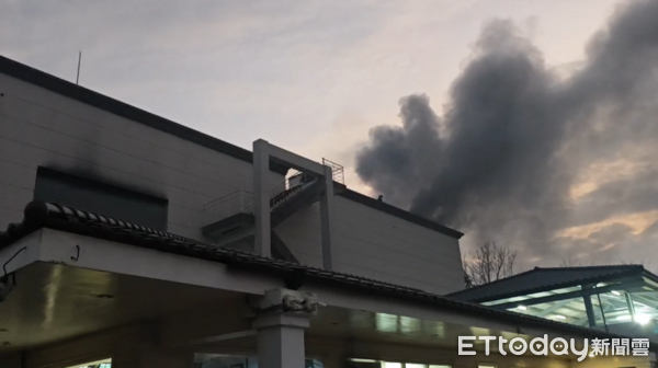 台南市柳營區工一路工廠火災。（圖／記者林東良翻攝）