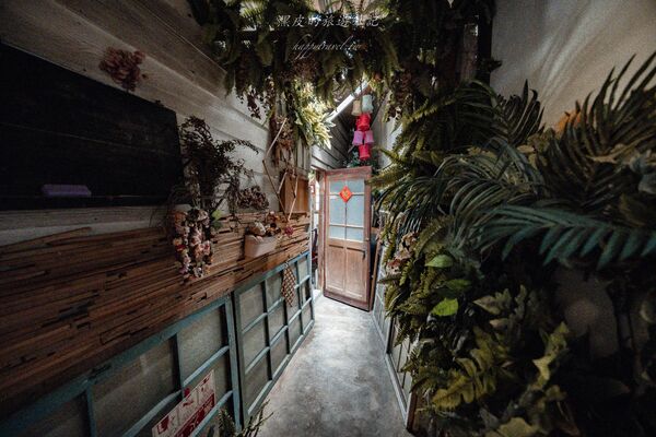 ▲▼朴子清木外科咖啡屋。（圖／黑皮的旅遊筆記授權提供）