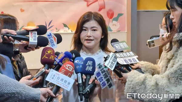 ▲▼許維恩出席林口長庚「乳房感覺重建技術」記者會。（圖／記者鄭遠龍攝）