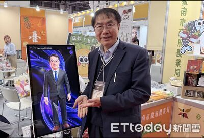 黃偉哲AI分身現身東京食品展　4語行銷台南農產搶單