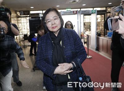 國民黨偽造連署案開庭 黃呂錦茹抱怨電子手環害血壓高
