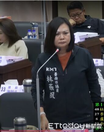 ▲台南市議會臨時會在新營召開，國民黨團聚焦土方與廚餘問題提出質詢。（記者林東良翻攝，下同）