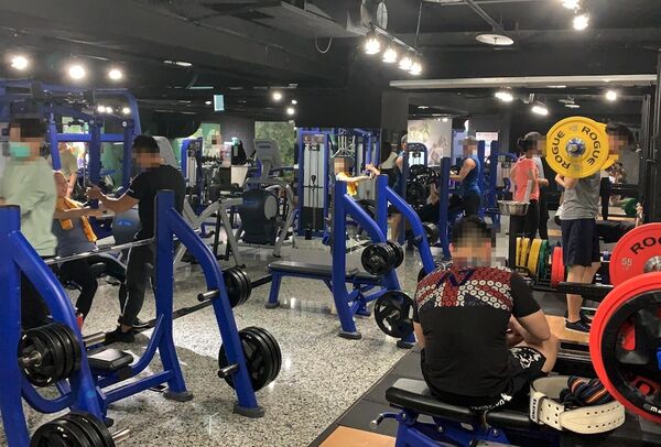 ▲▼             。（圖／翻攝臉書／自由重量健身俱樂部-北門館）