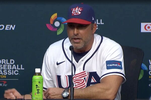 ▲美國隊總教練德羅薩賽前發言引發討論。（圖／截自X）