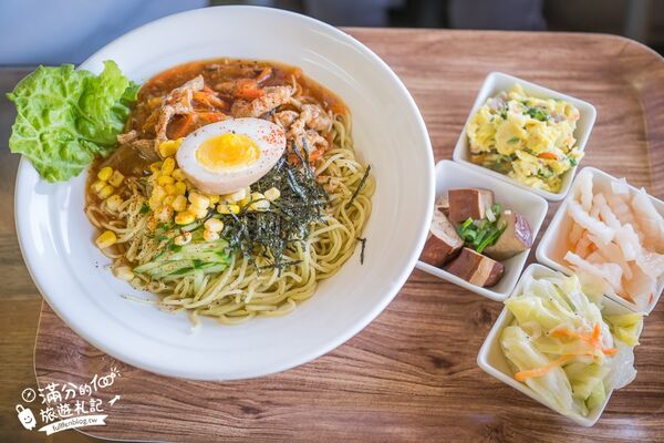 ▲▼新幹線列車站火車餐廳。（圖／部落客滿分的旅遊札記授權提供）