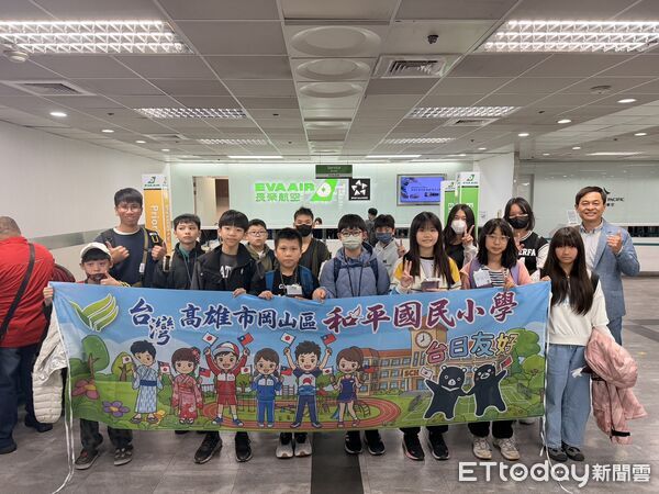 ▲▼13名國小畢業生到日本畢業旅行，5天僅需5000元。（圖／記者許宥孺翻攝）