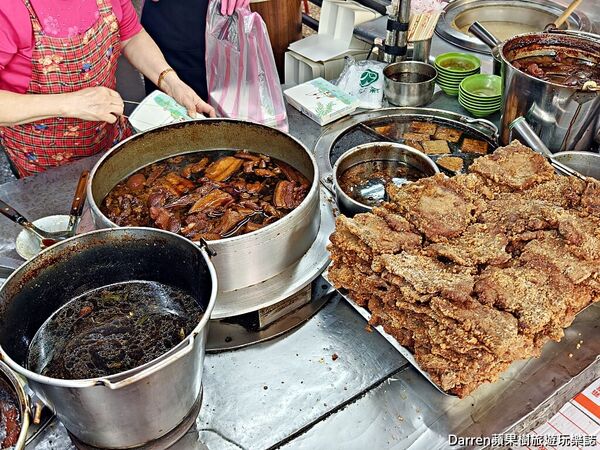 ▲▼蔡家排骨飯。（圖／部落客Darren蘋果樹旅遊玩樂誌授權提供）
