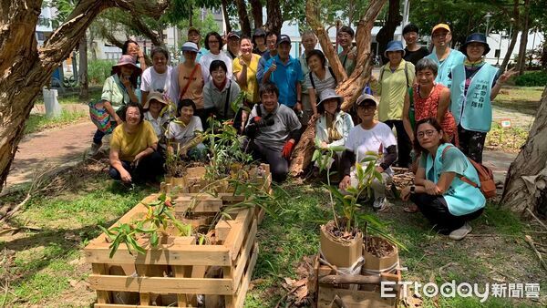 ▲台南市文化局推動個人社造行動計畫，鼓勵市民以個人力量投入社區文化行動。（記者林東良翻攝，下同）