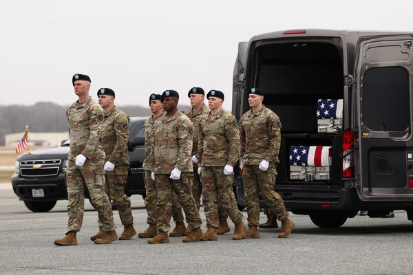 ���������ڿ�����ѳְ������½����103����˾��ٱ����壬�ڶ��Dover������������ʽ�� ��ͼ/·͸��