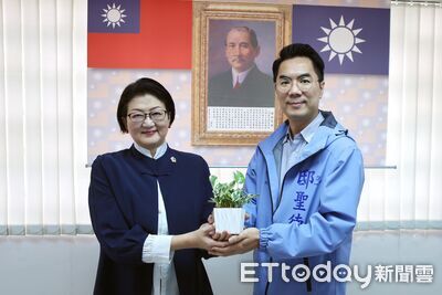 盼成川伯鐵衛！　賴士葆國會總顧問邸聖德宣布參選新北市議員